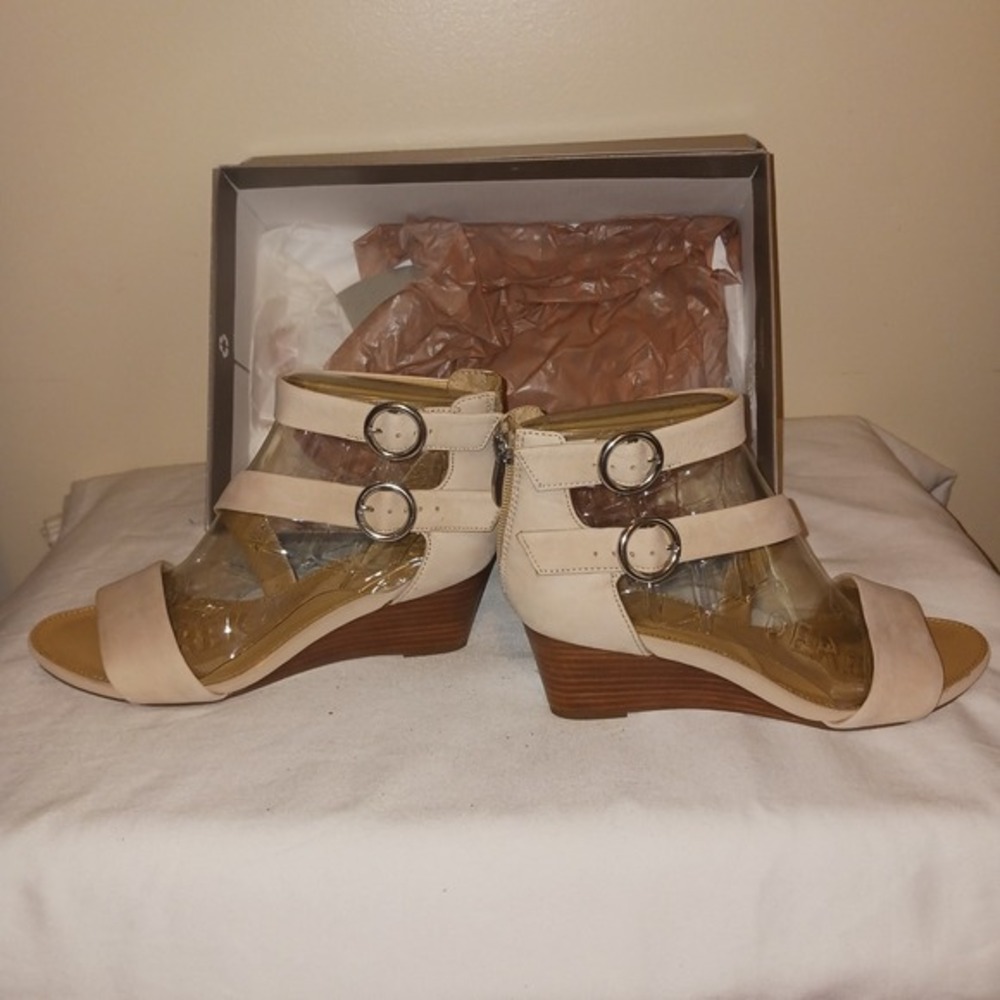 Franco‎ Sarto Derek Lt Bone Leather Wedge Sandals Women's Size 6.5 M